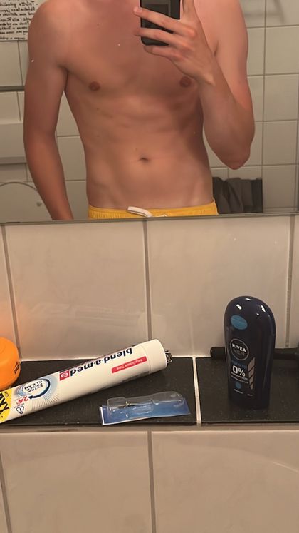 u89371162 OnlyFans picture