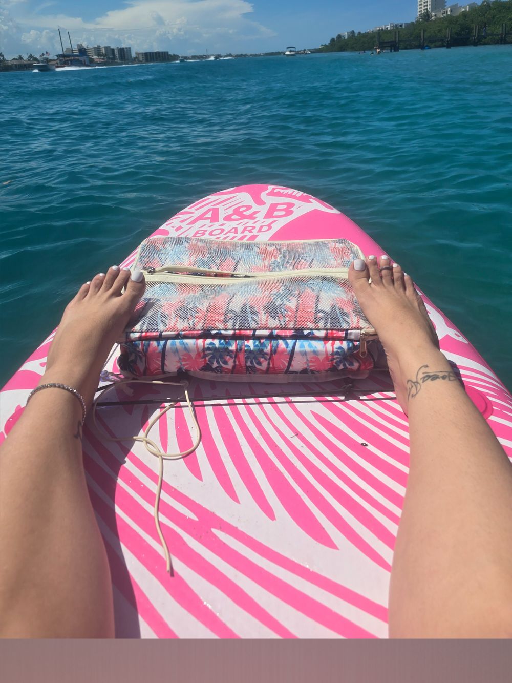 tropicaltoes561 OnlyFans profile picture