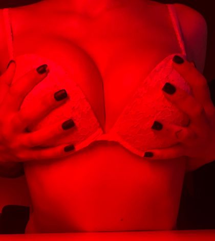 onlyadrena OnlyFans picture
