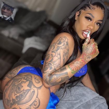 sunflowerland OnlyFans picture