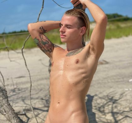 nickatnightt OnlyFans picture
