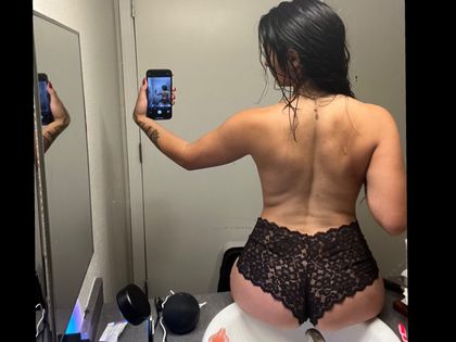 milajrifree OnlyFans picture
