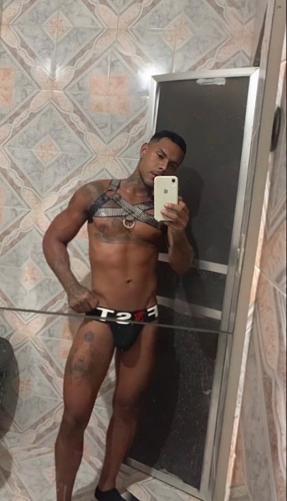 di0b0y OnlyFans picture