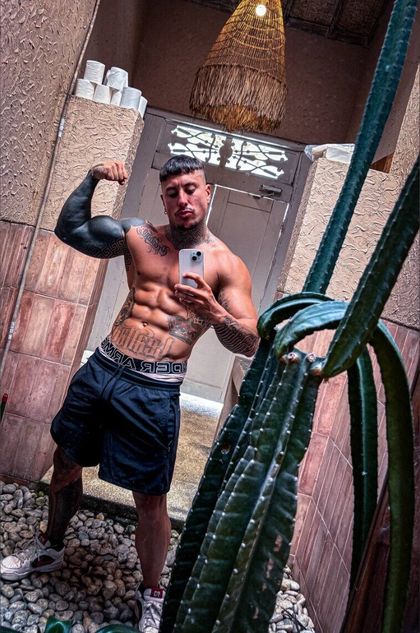 prohibido22x7 OnlyFans picture
