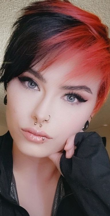 merezombehqueen OnlyFans picture