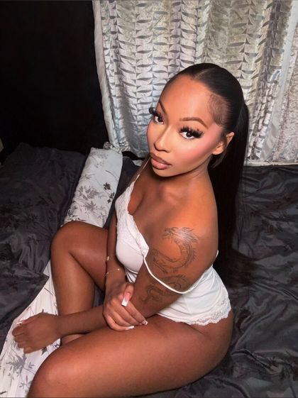j.parisx OnlyFans picture