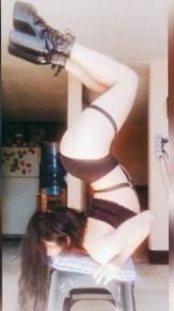 cherrycontorsion OnlyFans picture