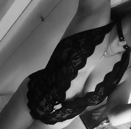 flickaaa95 OnlyFans picture