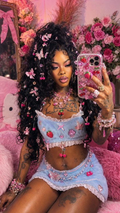 wettyconfetti OnlyFans picture