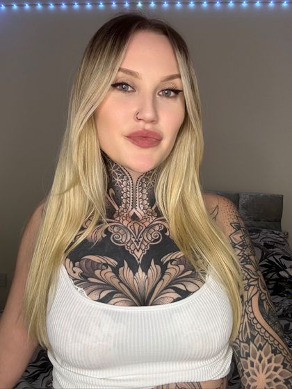 parismayuk OnlyFans picture