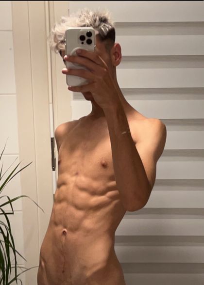 tomgray000 OnlyFans picture
