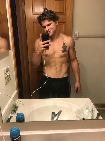 alexmuscles OnlyFans picture