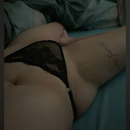 tinker231 OnlyFans picture