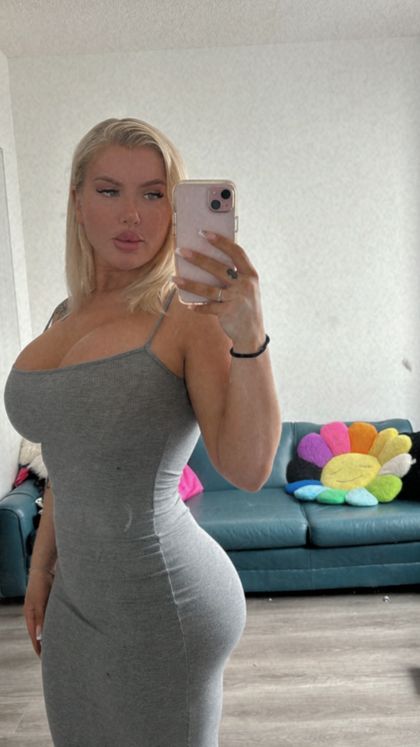 zoeybrooks23 OnlyFans picture