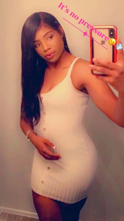 riahsofye OnlyFans picture