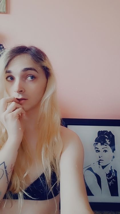 lilylicktt OnlyFans picture