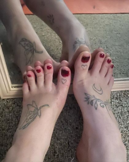 barefootdoll2 OnlyFans picture