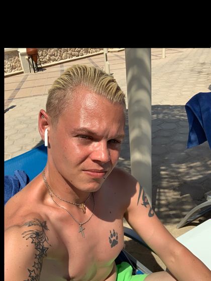 gay2hole4use OnlyFans picture