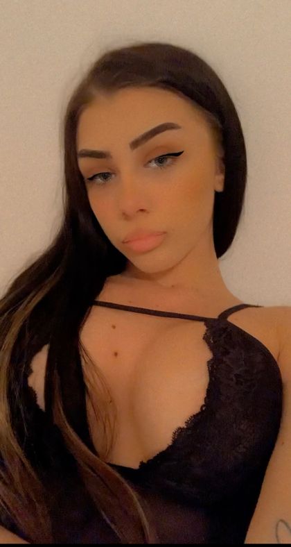 miiiiaaaa OnlyFans picture