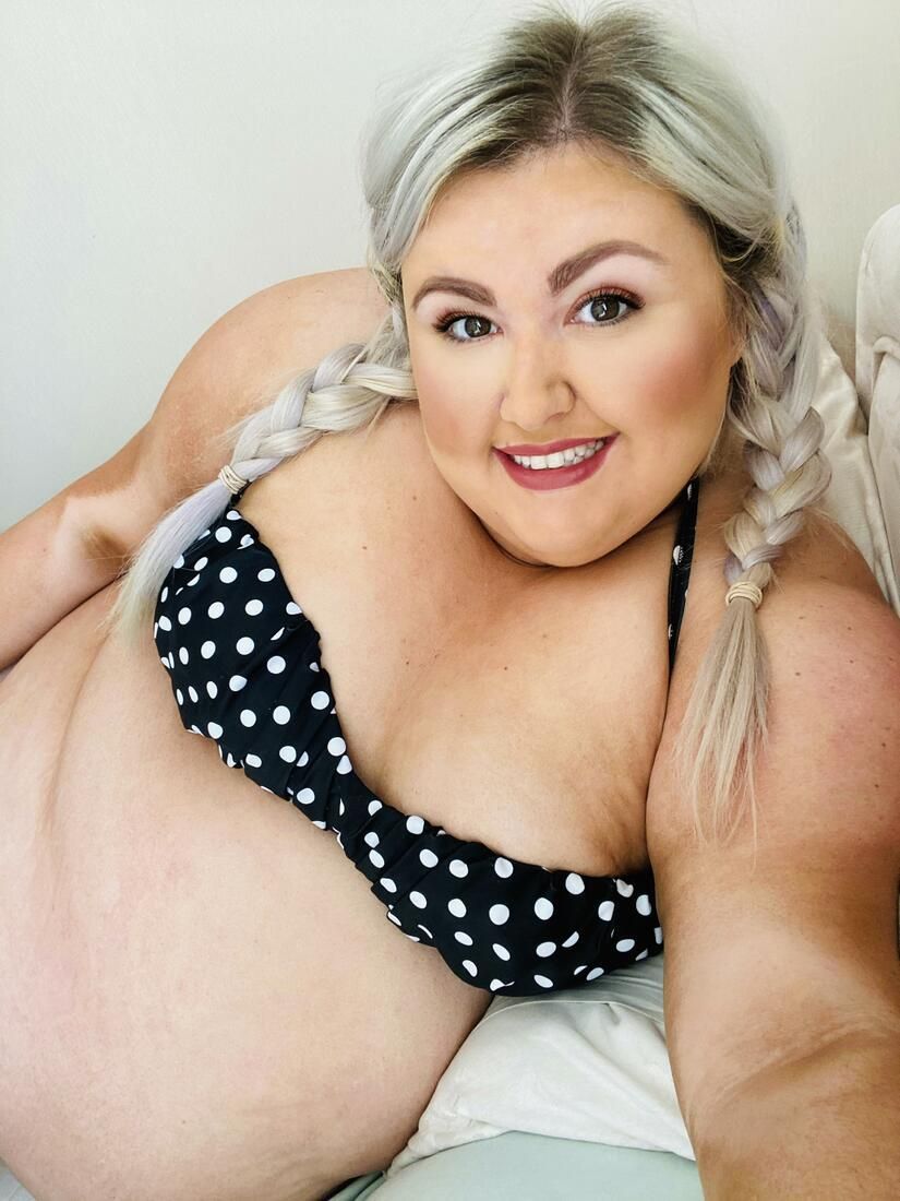 porkyprincesscurvage OnlyFans profile picture