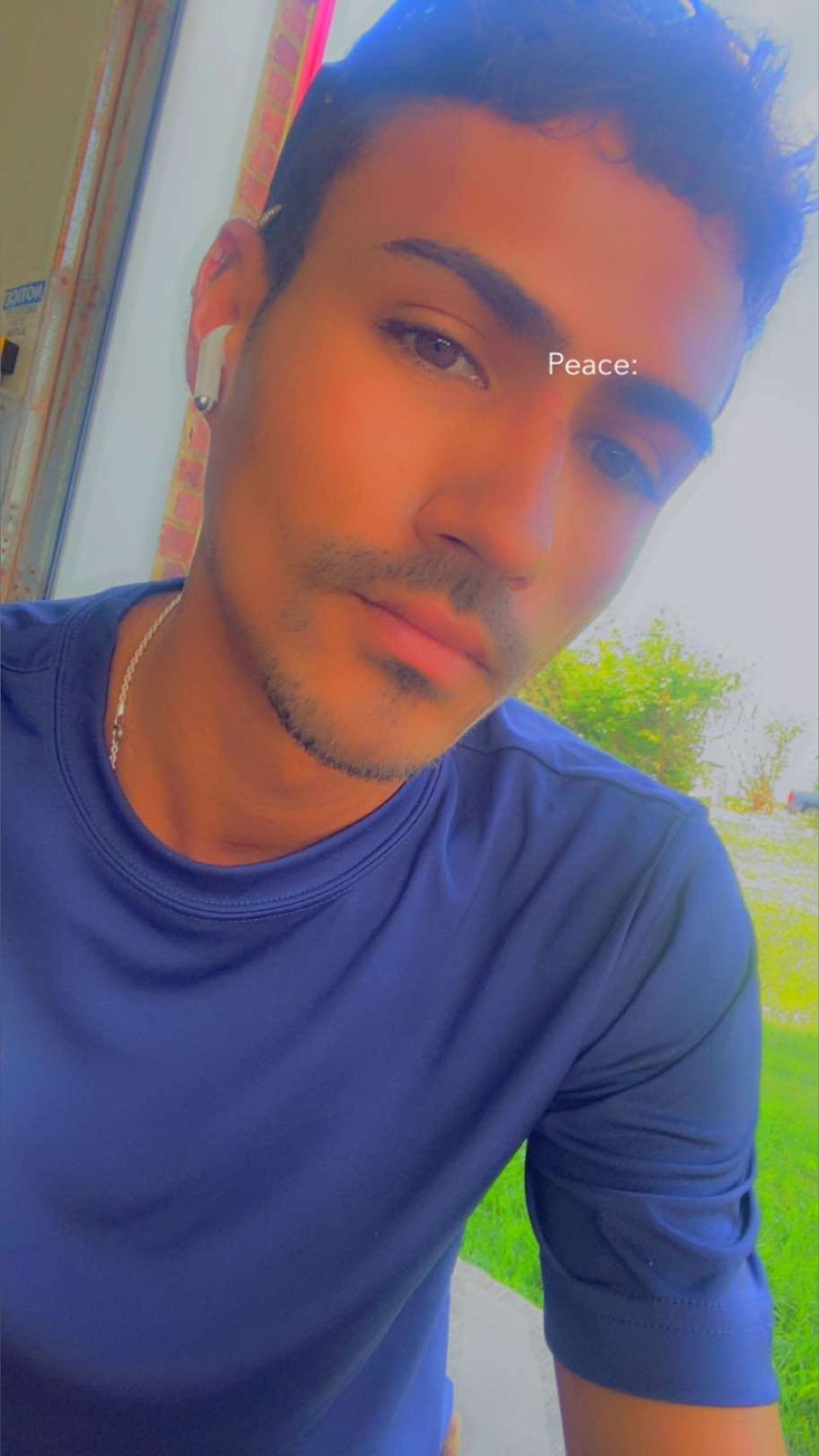prettyboilivin OnlyFans profile picture