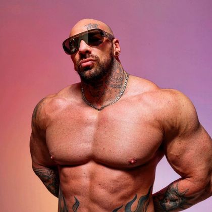 aaronxxl OnlyFans picture