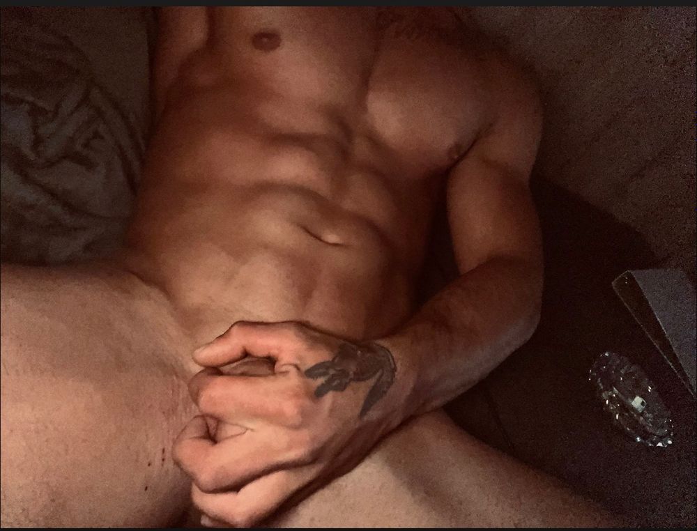 breeder12 OnlyFans profile picture