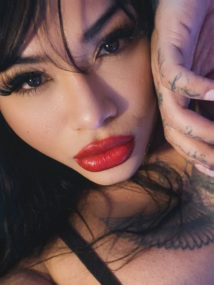 selenaspicets OnlyFans picture