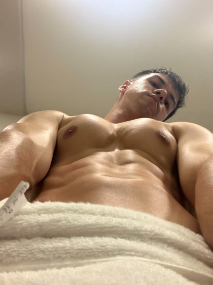 lewmfit OnlyFans picture