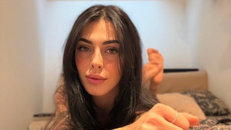 aboutsara OnlyFans profile picture