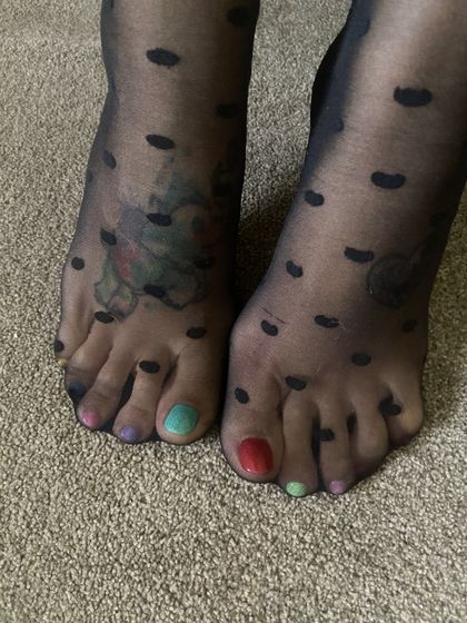 nylon_nurse_perfect_toes OnlyFans picture