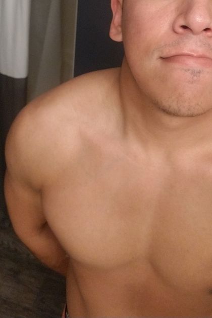 shirtlessneighbor OnlyFans picture