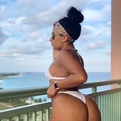 shybunnyy OnlyFans - Free Trial - Photos - Socials | FansMetrics.com