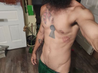 iivii_skinnyman OnlyFans picture