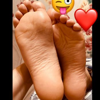 RandomFeet