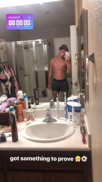 saint1027 OnlyFans picture