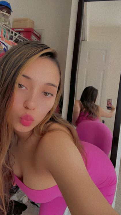 oneandonlykarmaa OnlyFans picture