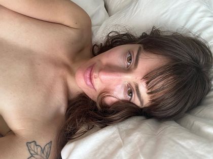 margotdesaintphalle OnlyFans picture