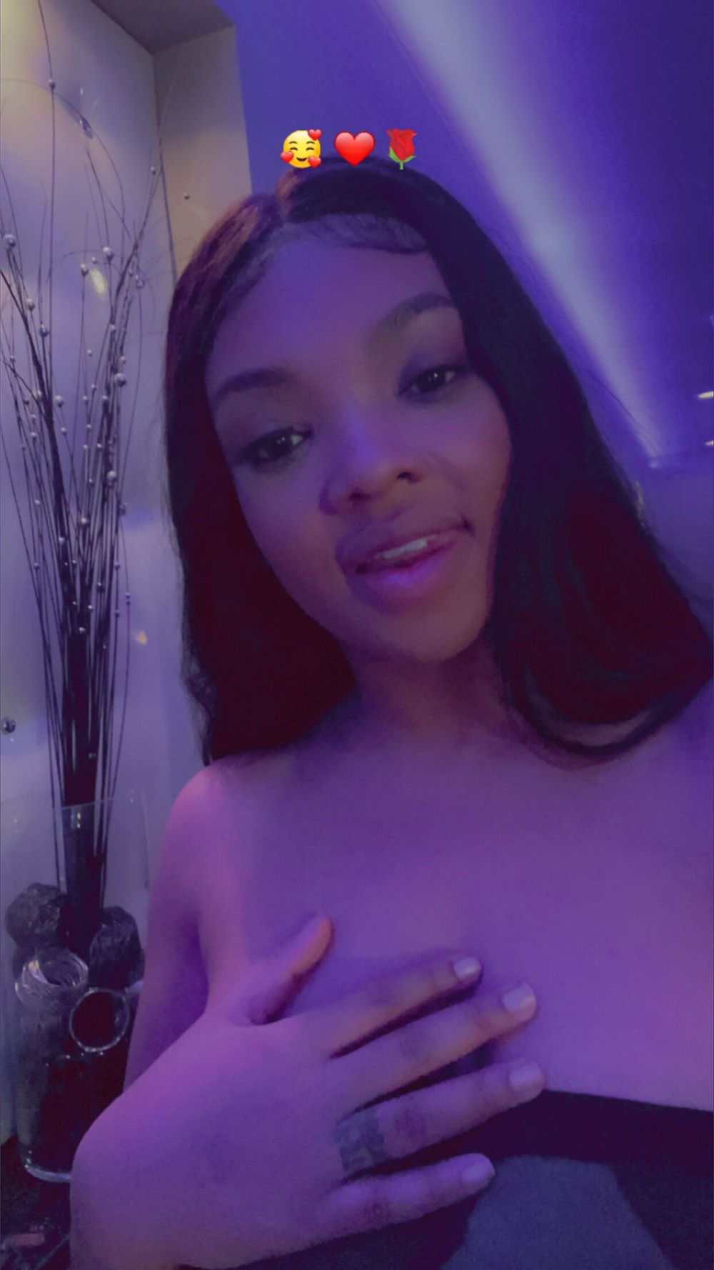 ninihitdiffrent OnlyFans profile picture
