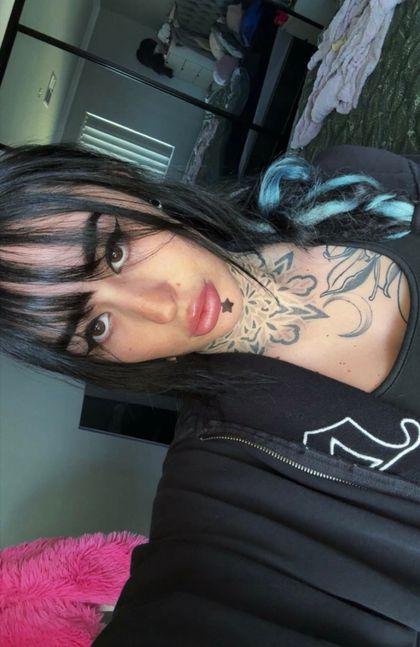raineburpzz OnlyFans picture