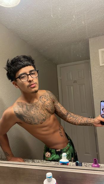 officialruizof OnlyFans - Free Trial - Photos - Socials FansMetrics