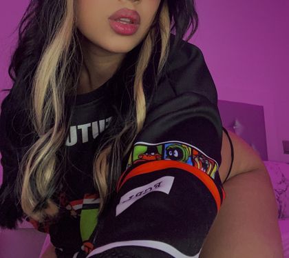 goldenbeigex OnlyFans picture