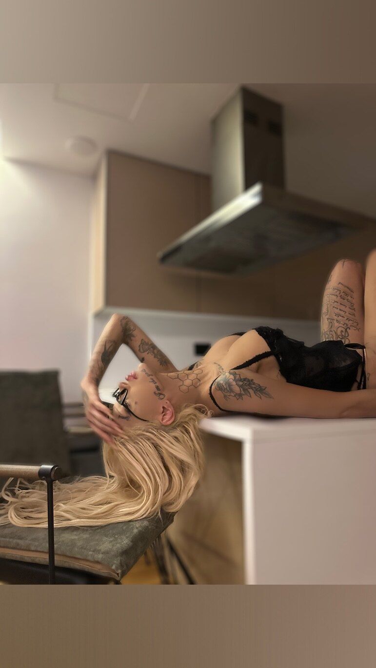 hirahelis OnlyFans profile picture