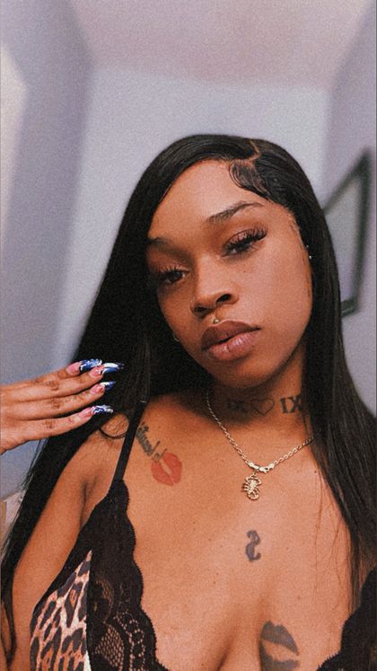 theofficialsuziee918 OnlyFans picture
