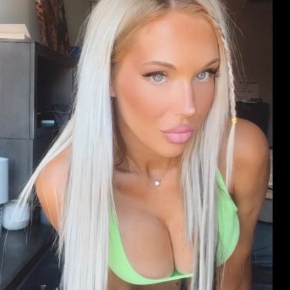 blondiechicky OnlyFans picture