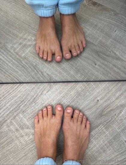 madamtoes OnlyFans picture