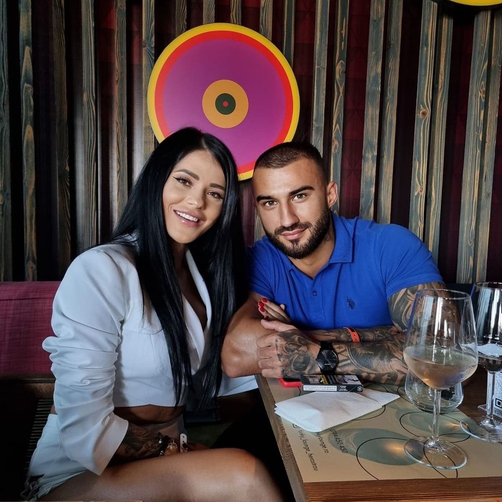vipiustinandkaty OnlyFans profile picture