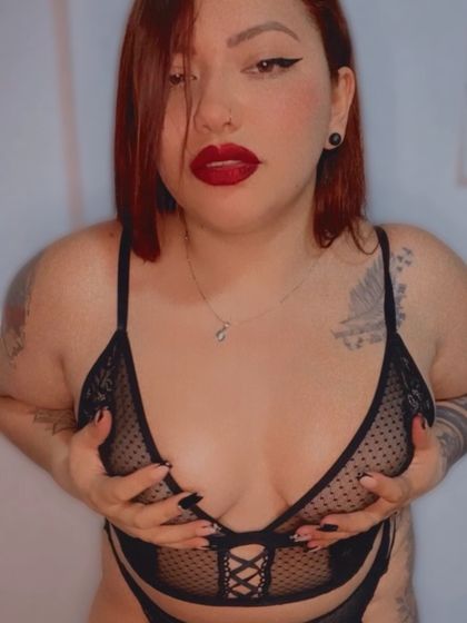 emelie_only OnlyFans picture