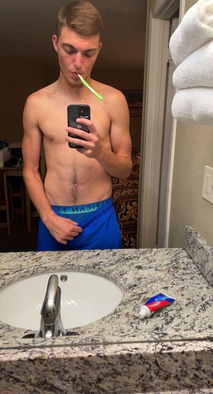 cruck2003 OnlyFans picture