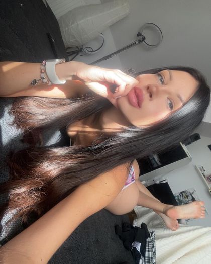 yourelisen OnlyFans picture